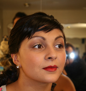 Forties retro makeup